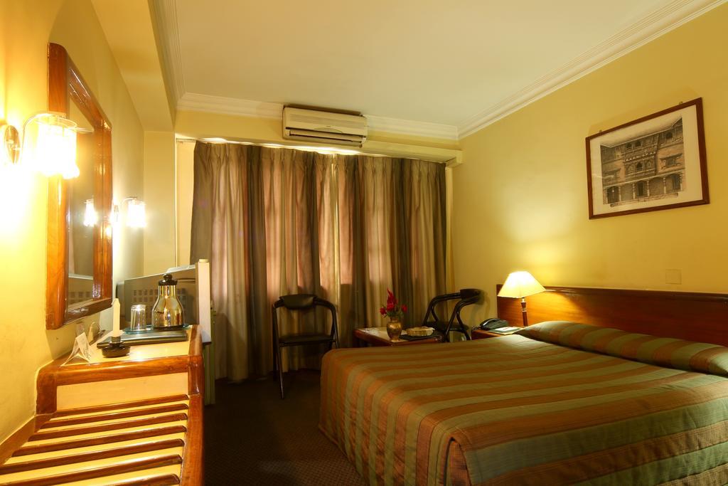 Hotel Mountain Katmandu Kültér fotó