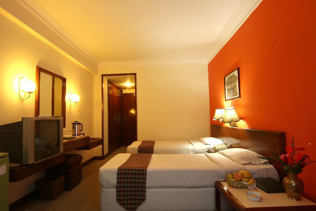 Hotel Mountain Katmandu Kültér fotó