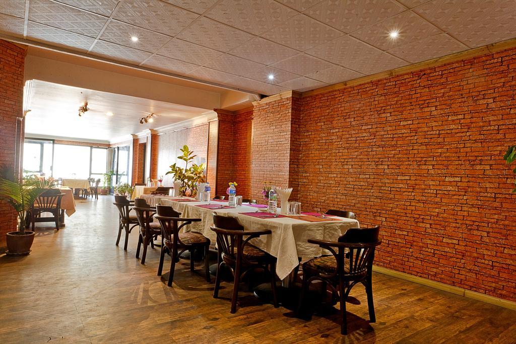 Hotel Mountain Katmandu Kültér fotó