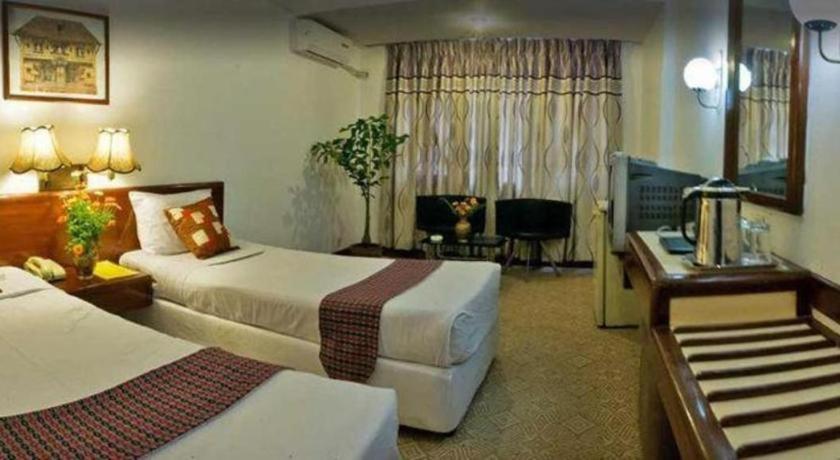 Hotel Mountain Katmandu Kültér fotó