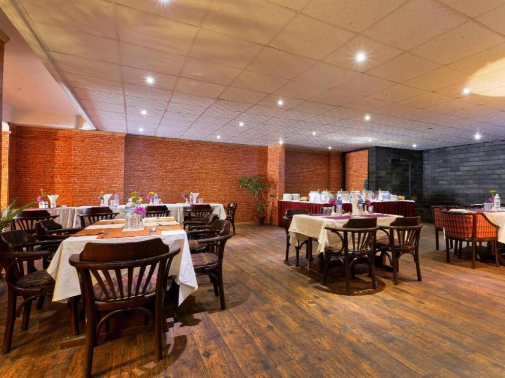 Hotel Mountain Katmandu Kültér fotó