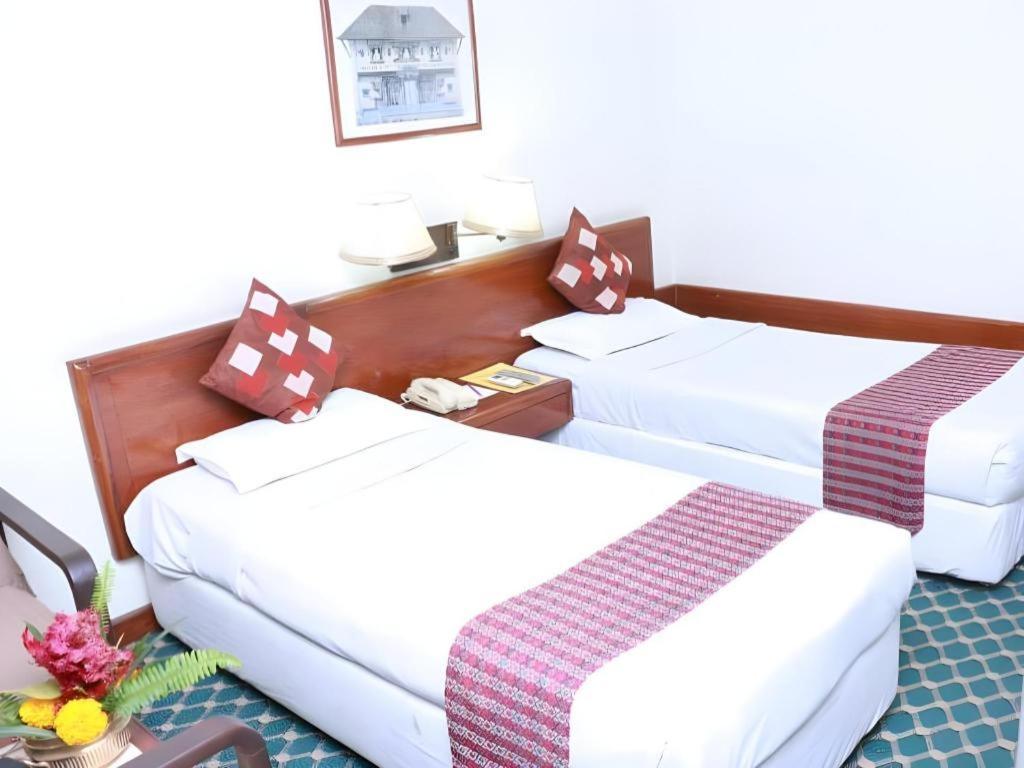 Hotel Mountain Katmandu Kültér fotó